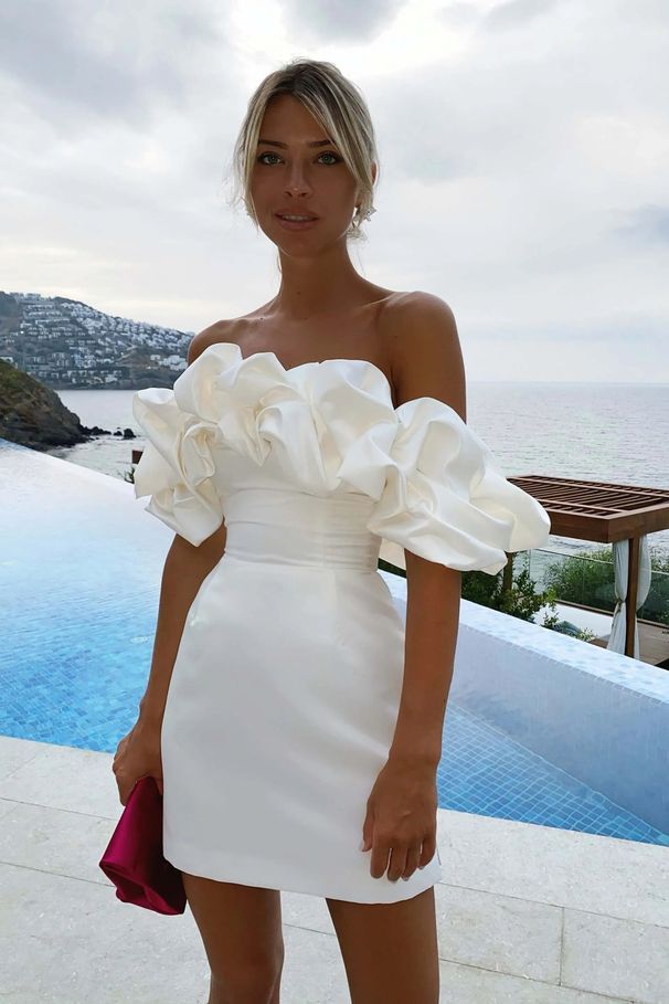 Cross-border European And American Dresses 2026 Summer Elegant Women's Clothing Ruffled Sexy Off-shoulder High-end_ecoleips.com