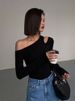 Black Sexy Base Shirt For Women, Autumn Versatile Long Sleeve T-Shirt, Slim Fit Inner Layer, Off-Shoulder Clavicle Top_ecoleips.com