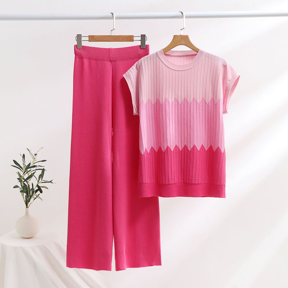 Fashion Suit Casual Contrast Color Round Neck Three Quarter Sleeve Knit Sweater High Waist Slim Wide Leg Pants Trousers Two Piece Suit_ecoleips.com