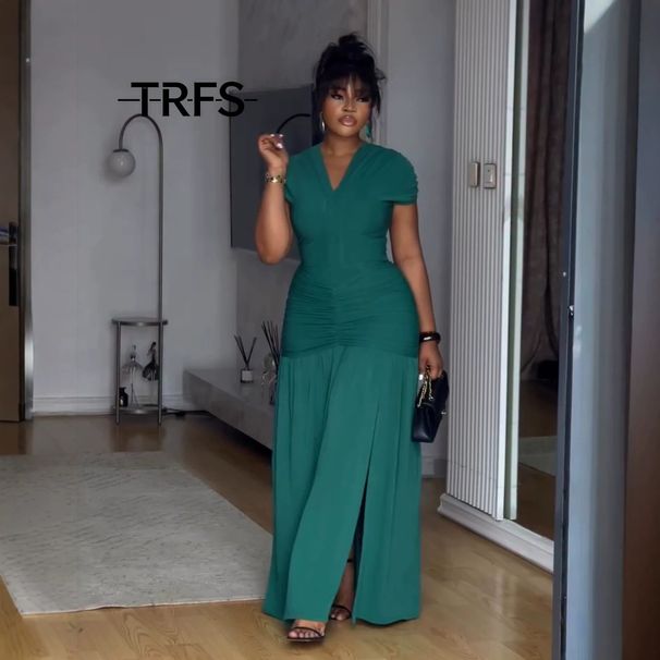 Summer V Neck Slim Fit Long Dress for Women Leg Revealing Elastic Versatile plus Size Solid Color New 26_ecoleips.com