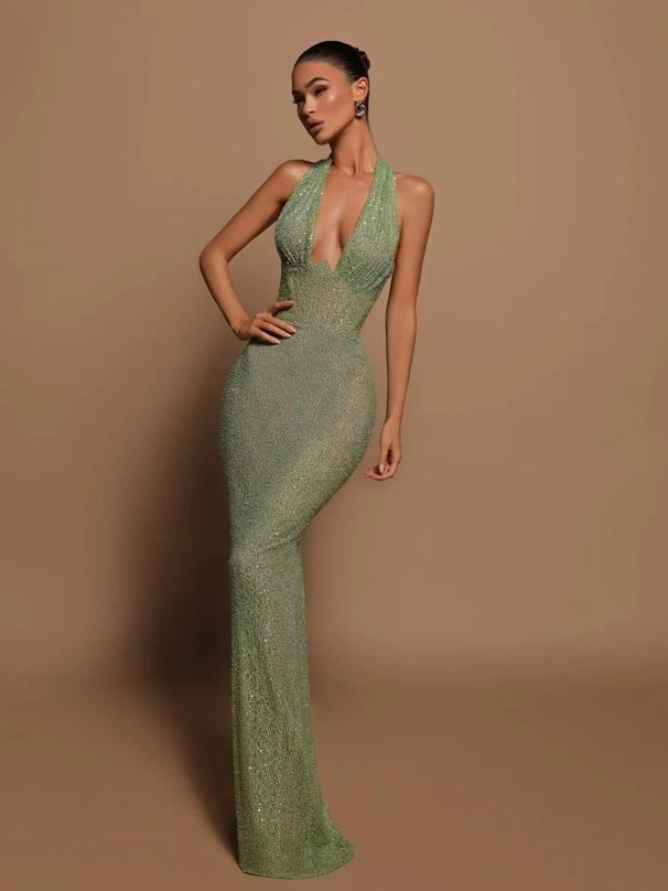 Women's Clothing Sequined Hip Wrapped Halter Neck Slim Banquet Evening Dress (3 Colors)_ecoleips.com