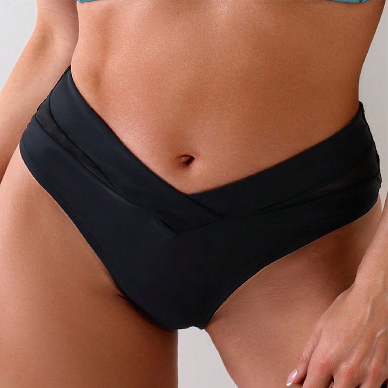 2025 New Amazon European And American Solid Color Sexy Triangle Swimming Trunks Bikini Beach Swimsuit Female Bikini Swimsuit_ecoleips.com
