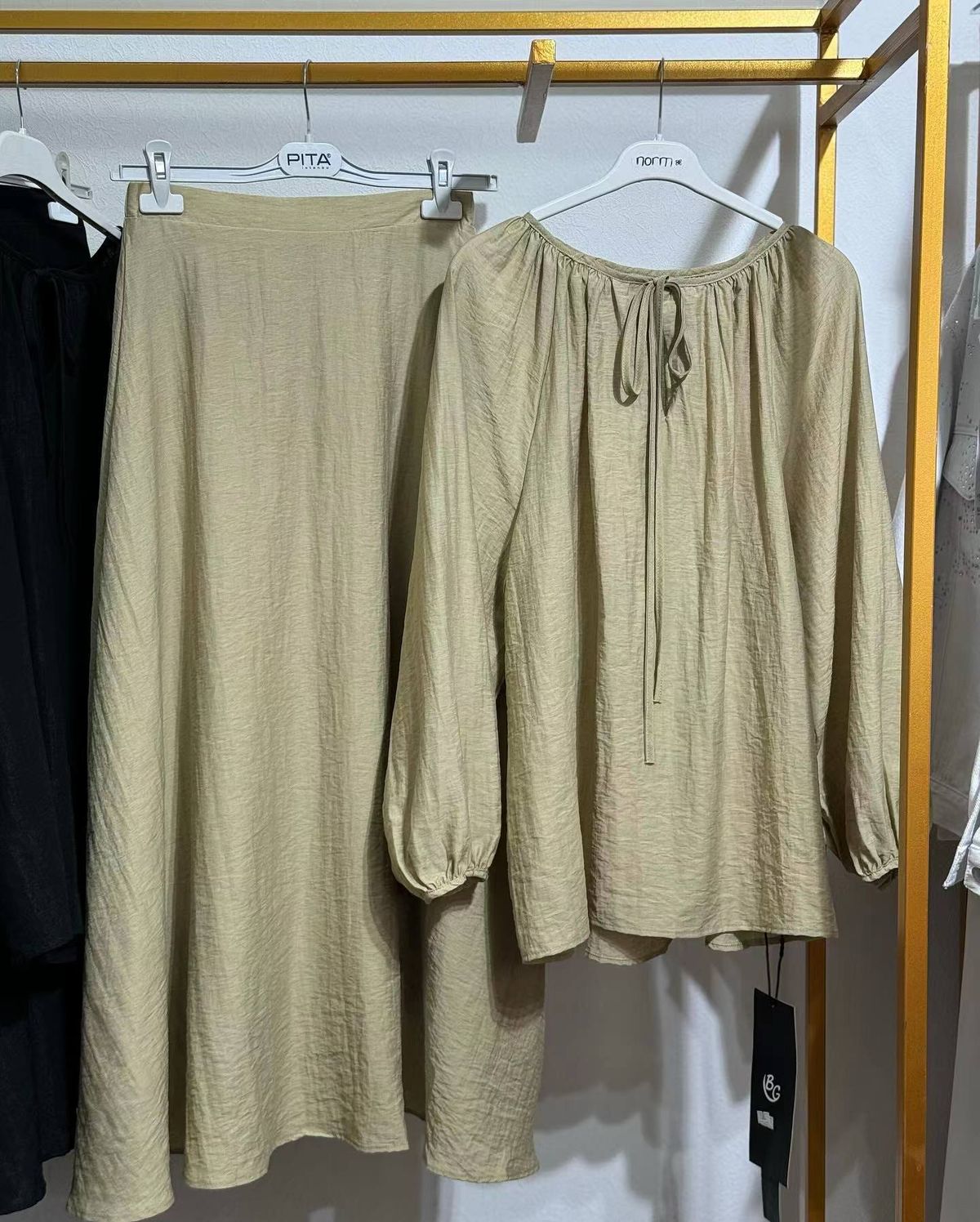 Women's Clothing Muslim Style Puff Sleeve Loose Top Big Swing Skirt_ecoleips.com