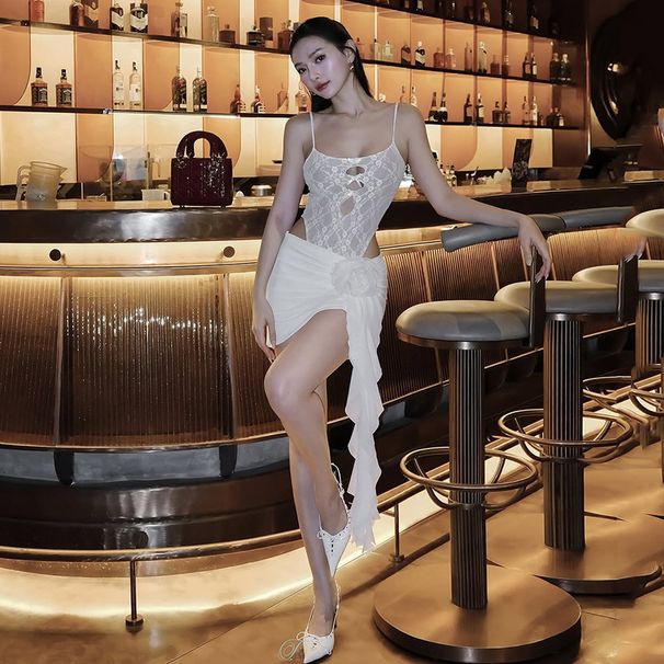 Verve INS Style 2025 Spring New Women's Solid Color Slim Street Fashion High Waist Pleated Skirt_ecoleips.com