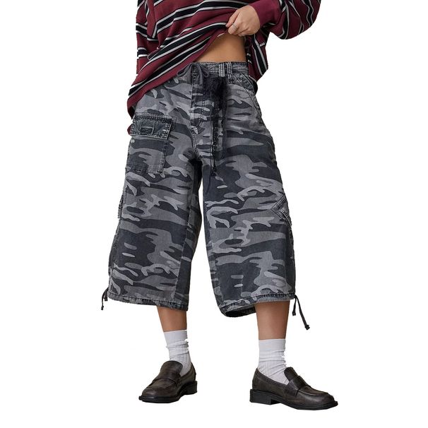 Women's Cargo Denim Capri Pants, Military Camo Print Straight Leg Cropped Jeans With Multiple Pockets, Retro American Style Casual Trousers_ecoleips.com