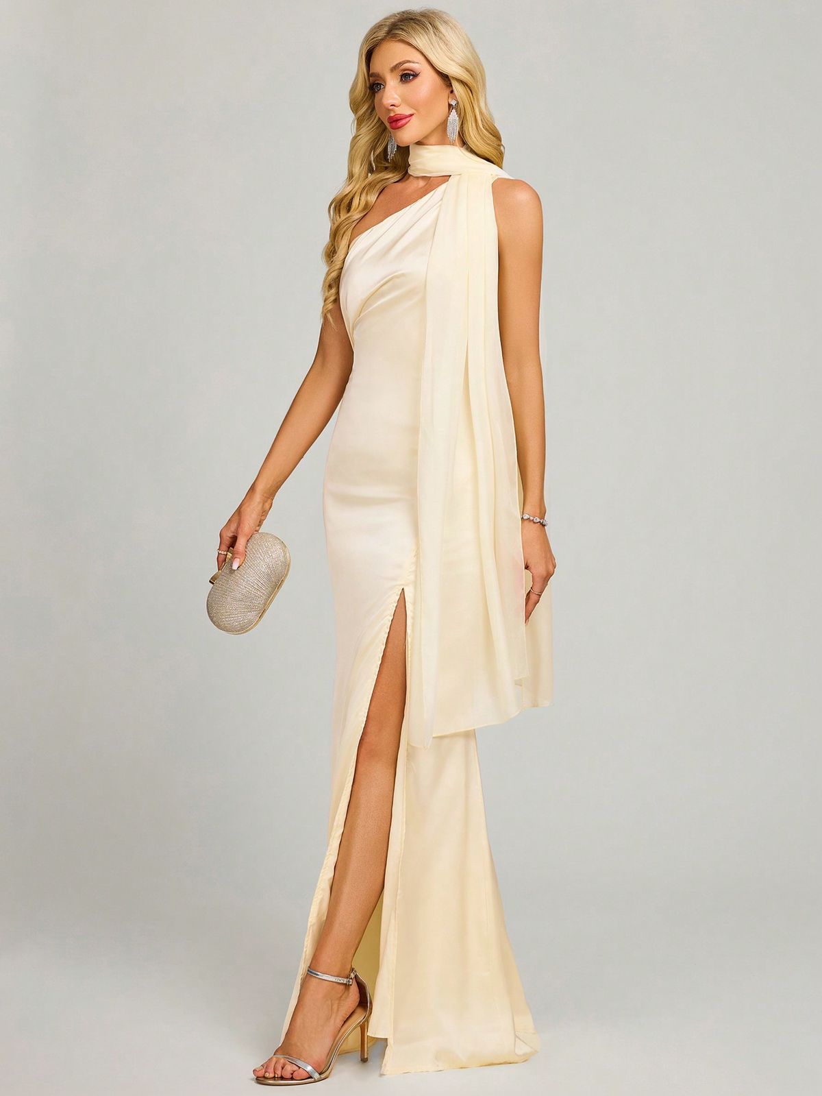 Sophisticated Women's Halter Neck High Slit Bodycon Evening Dress For Banquet & Party_ecoleips.com