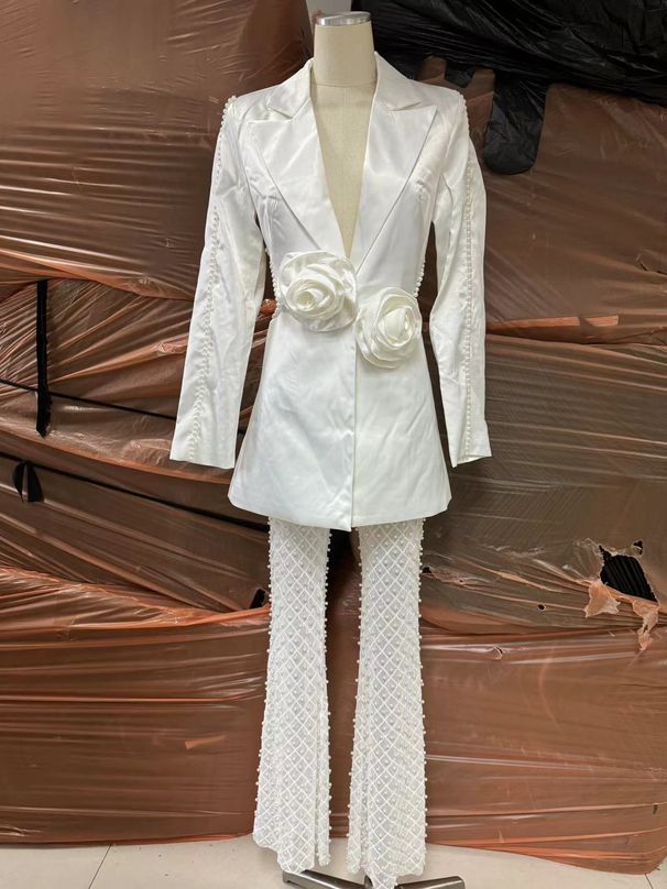 Women’s Clothing New Fashion Three Dimensional Hollow Beaded DJ Flower Mesh Fashion Slim Sexy Suit Two Piece Set_ecoleips.com