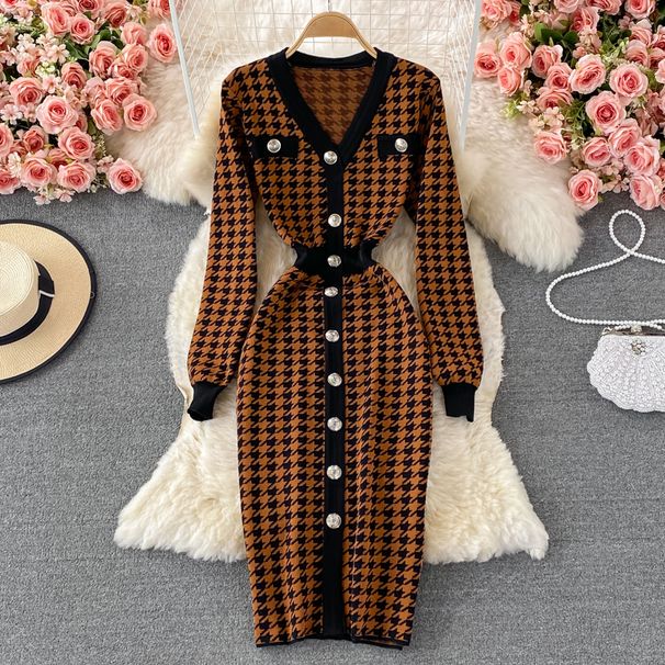 Chic V-Neck Houndstooth Knit Dress – Slim-Fit Pencil Dress With Contrast Trim (Chocolate/Beige/White/Black, One Size) | Elegant Office To Evening Wear_ecoleips.com
