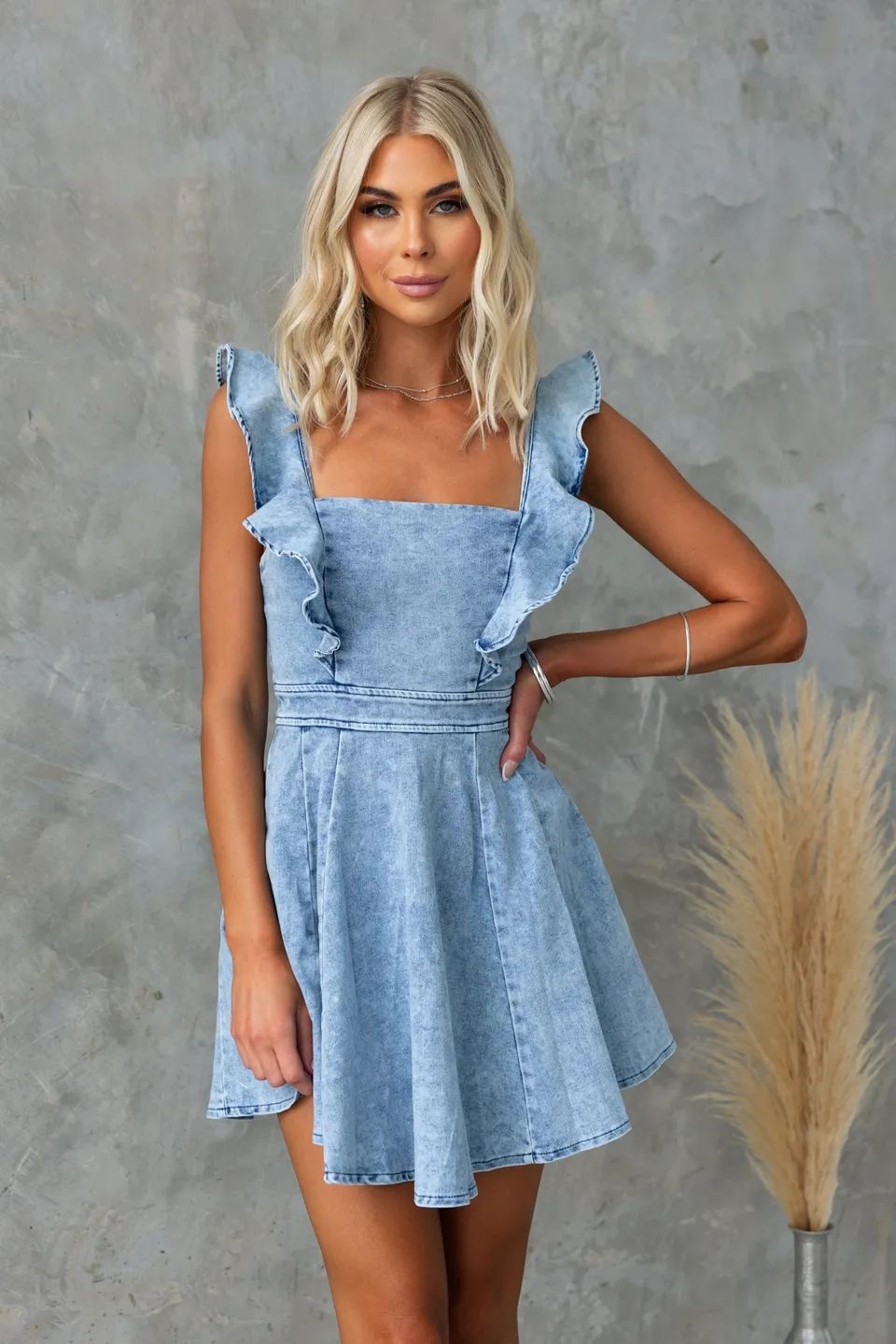 Women's Clothing Ladies Summer Fashion Leisure Flying Sleeves Backless Denim Dress_ecoleips.com