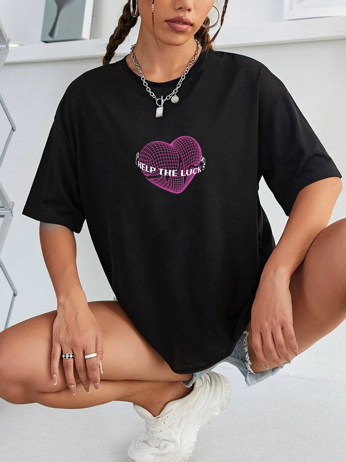 Women's Black Loose Fitting T-Shirt round Neck Short Sleeve Casual Sports Top with Letter And Heart Print European American Style Summer Wear_ecoleips.com