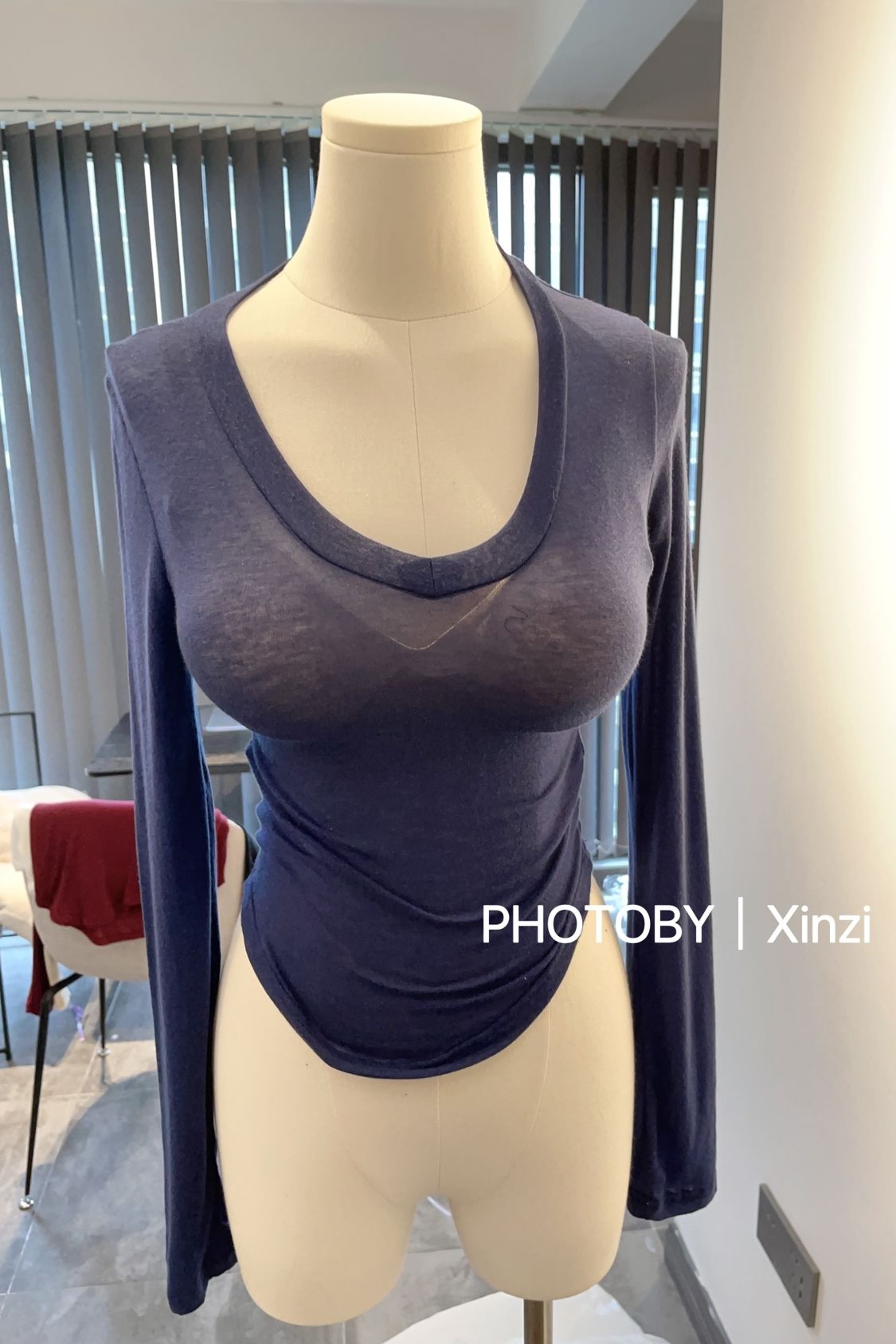 Korean Style Women's Long Sleeve T-Shirt Slightly Sheer V Neck Fitted Waist Autumn Top Irregular Design from Dongdaemun in Stock_ecoleips.com