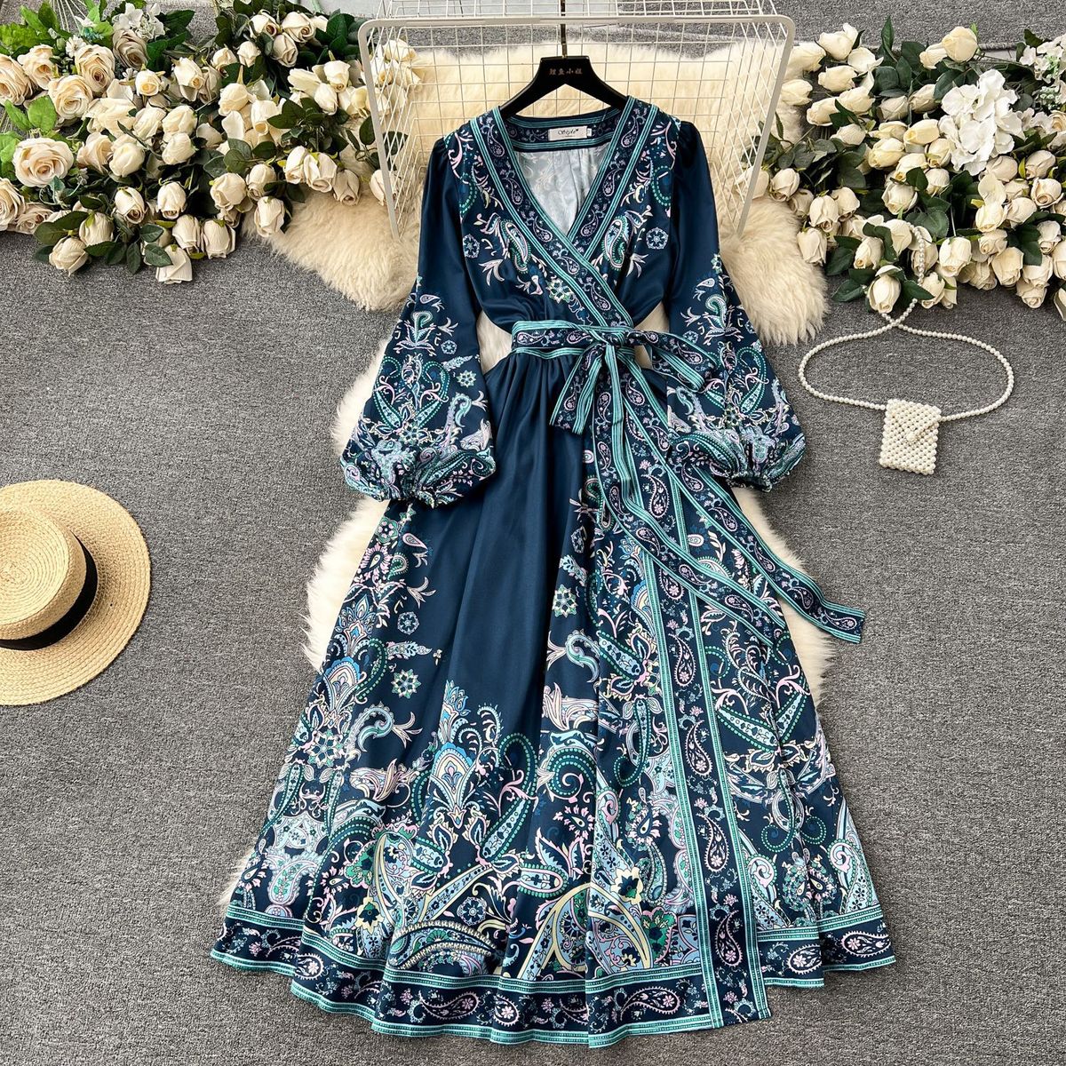 2025 Early Spring New French High End One Piece Tie Waist Print Dress Female Light Luxury Elegant Long Skirt_ecoleips.com