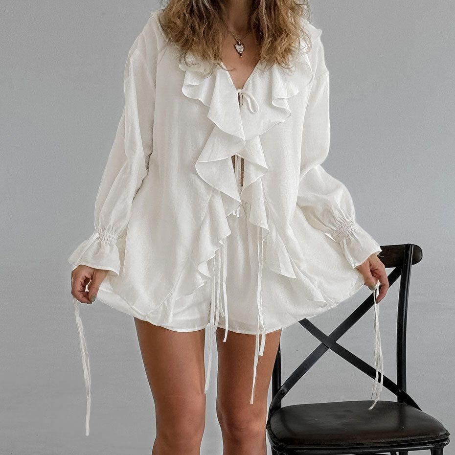 French V-Neck Flowy Ruffle Blouse & Shorts Set – Spring 2025 Trendy Two-Piece Outfit_ecoleips.com