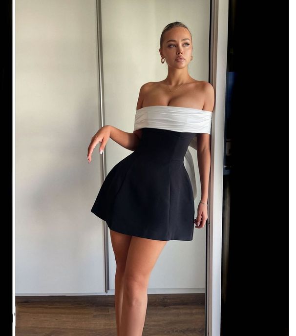 One Shoulder Black And White Contrast Waist A Line Design Bowknot Dress_ecoleips.com