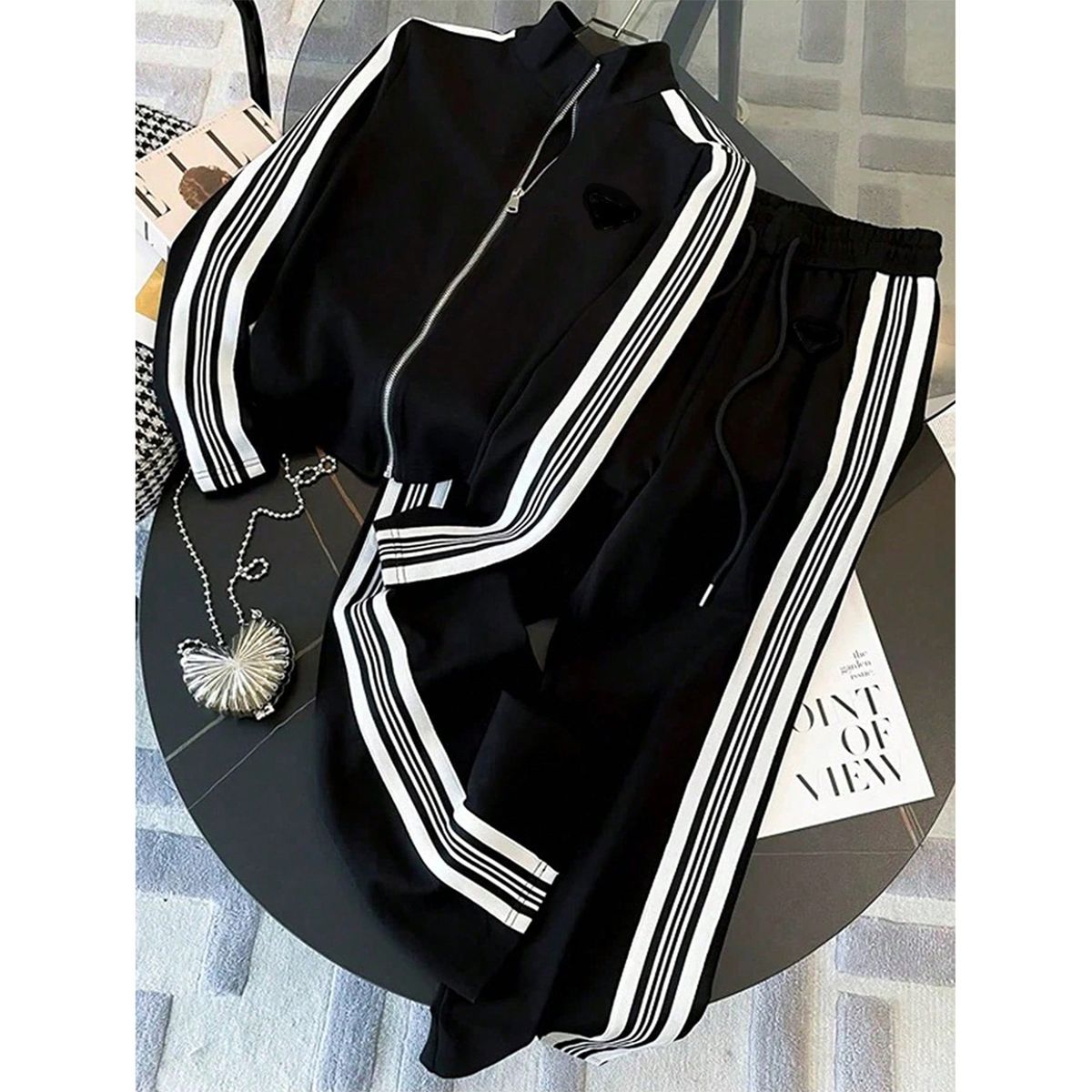 ng2510292 Cross-border Sports Leisure Women's Outfit: White Printed Sweatshirt With Pony Print And Wide-leg Pants, Popular_ecoleips.com