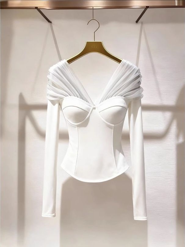 Fashion Elegant T Shirts Solid Color Lace Patchwork V Neck Long Sleeve Crop Tops Female Slim Design Tees 2025 New Women Clothing_ecoleips.com