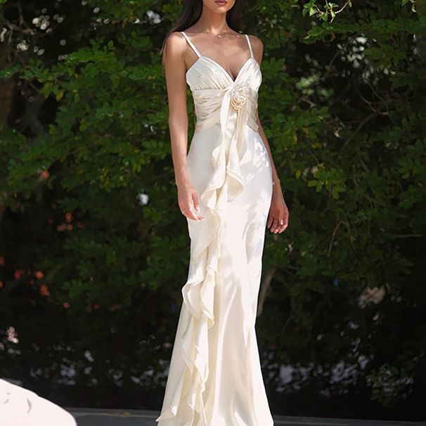 Summer Simple Sleeveless Slim Fit Banquet Dress Cocktail Party Solid Color Elegant Dress Women's Sexy V-Neck Ruffled Robe Dress_ecoleips.com