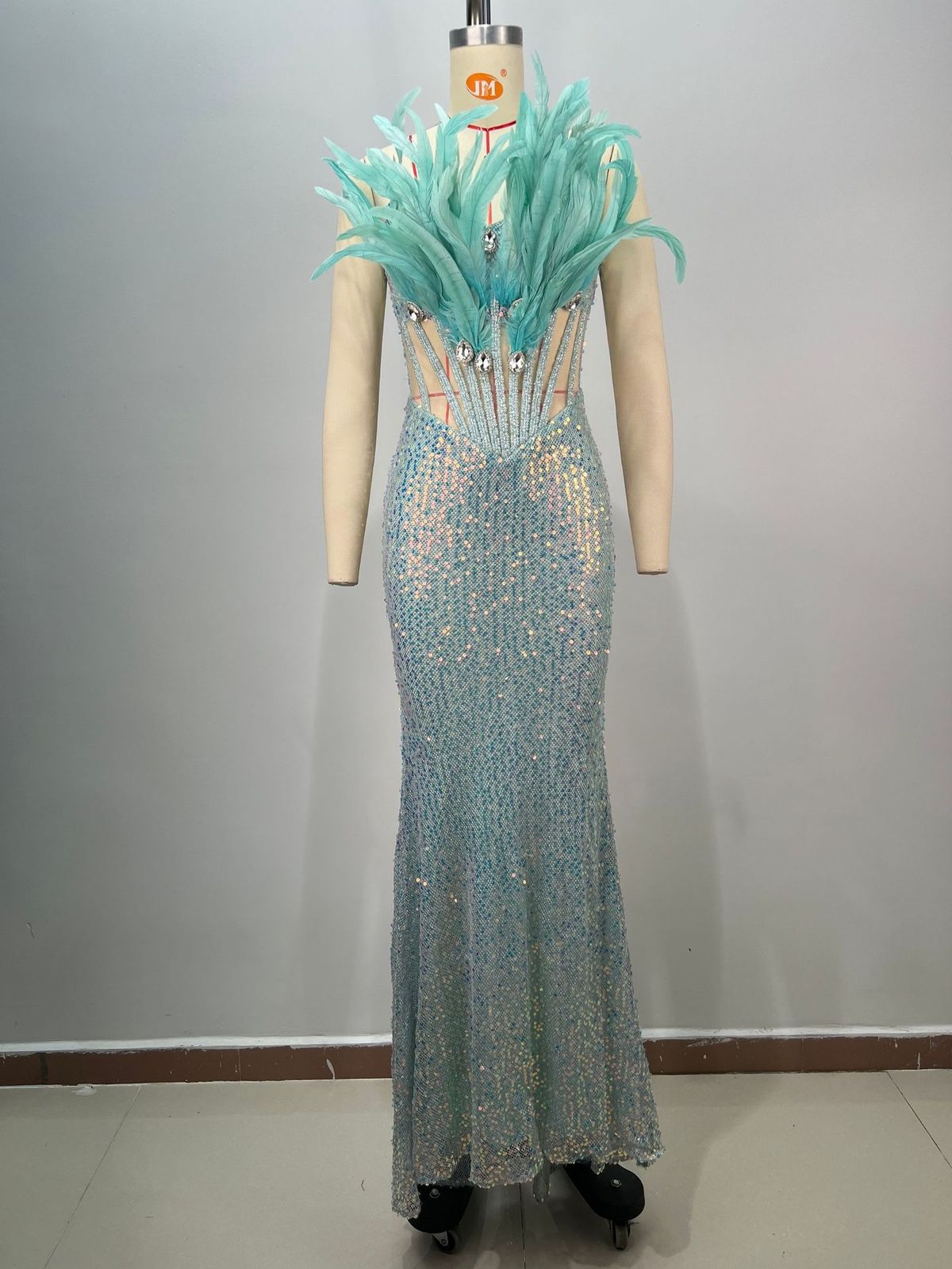 Women's Clothing Sequins Fashion Three Dimensional Feather Beading Diamond Hip Wrapped Blue Slim Sleeveless Evening Dress_ecoleips.com