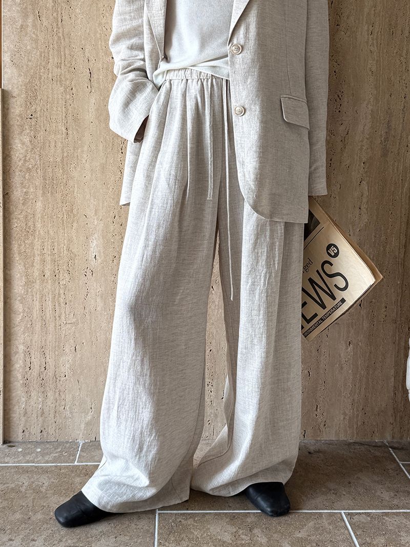 K Wearing A High-end Suit Jacket And Women's Small Suit Pants Set_ecoleips.com
