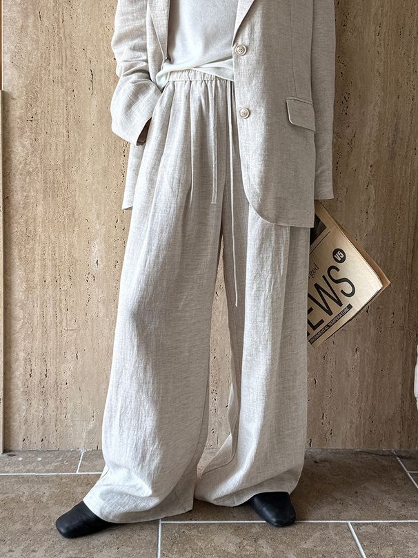 K Wearing A High-end Suit Jacket And Women's Small Suit Pants Set_ecoleips.com