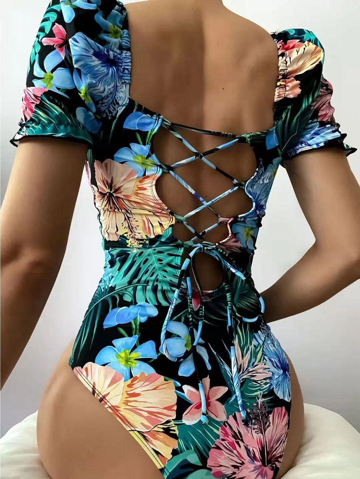 Women's Floral Print One Piece Swimsuit Triangle Design Cross Strap Bikini Swimwear European American Style Summer Vacation_ecoleips.com