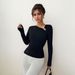 Voya Women's Slanted Neck Pleated Design With Unique Temperament, Long Sleeved Western-style Slim Fit And Slimming Effect, Spring And Autumn Base Top_ecoleips.com