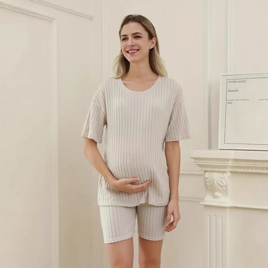 2026 Spring Short-sleeved Shorts Loose Casual Pit Strip Knitted Loungewear Maternity Wear_ecoleips.com
