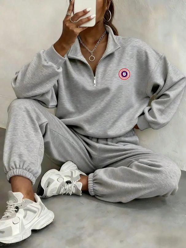 Women's Quarter Zipper Stand Collar Sweatshirt And Jogger Pants Set Casual Comfortable Two-Piece Outfit In Various Colors-3_ecoleips.com