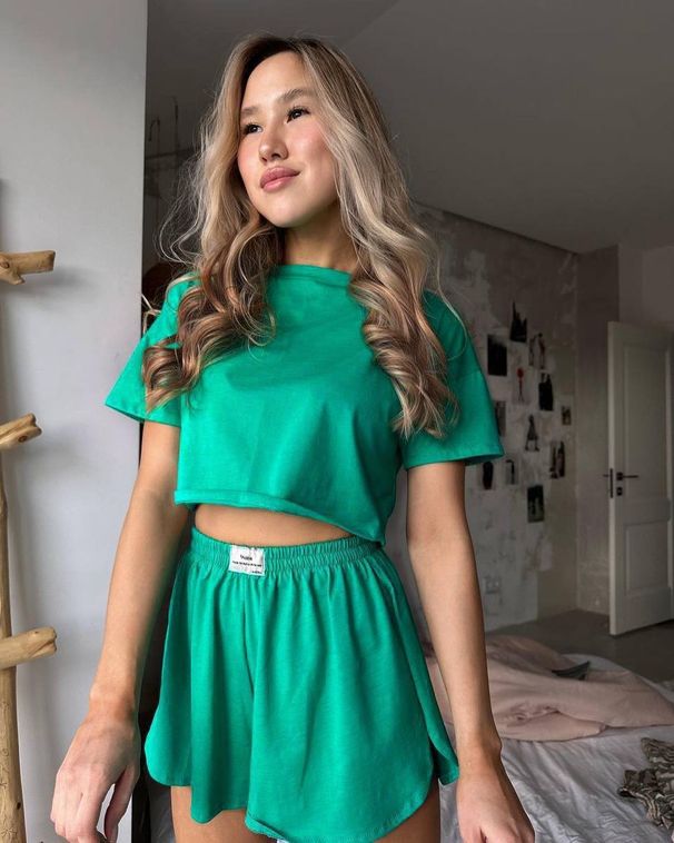 Women's Clothing Jogging Sports Style Suit Short Sleeved T Shirt Wide Leg Pants Shorts Beach Leisure Two Piece Suit_ecoleips.com