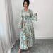 Muslim Dress Women Elegant Floral Print V-Neck A-Line Maxi Dress With Bell Sleeves & Adjustable Waist – Feminine & Stylish For Women_ecoleips.com