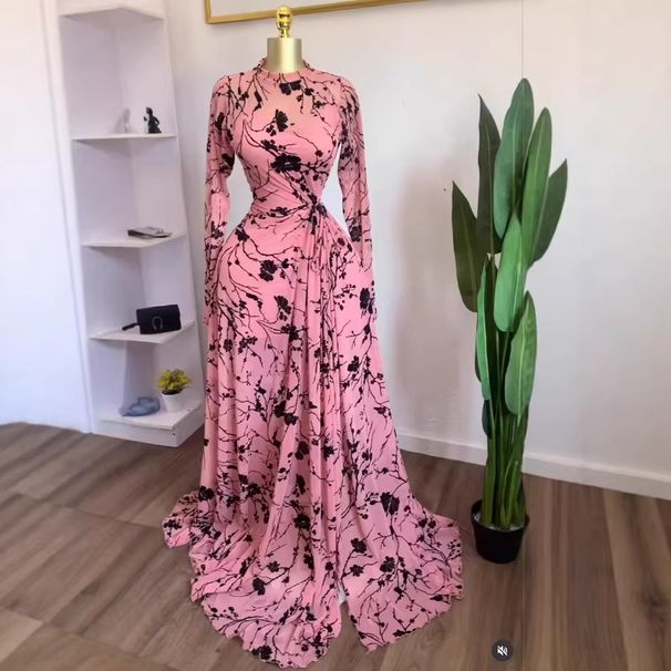 In Stock 2026 Cross-border European And American Women's Clothing: Bell-sleeve Mesh See-through Flocked Pleated Long_ecoleips.com
