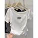 Asymmetric Hem Slim-Fit Short Sleeve T-Shirt – Waist-Defining Ribbed Texture, Breathable Cotton Blend (Women’s Casual & Office Wear)_ecoleips.com