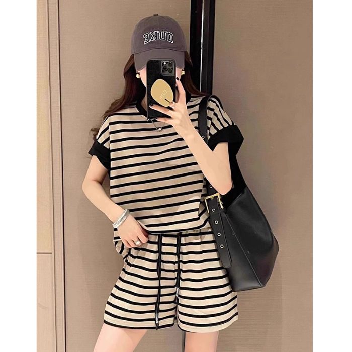 Cross-Border Foreign Trade Korean Version Casual Suit Women Striped Hit Short-Sleeved Sweatshirt Slimming Age-Reducing_ecoleips.com