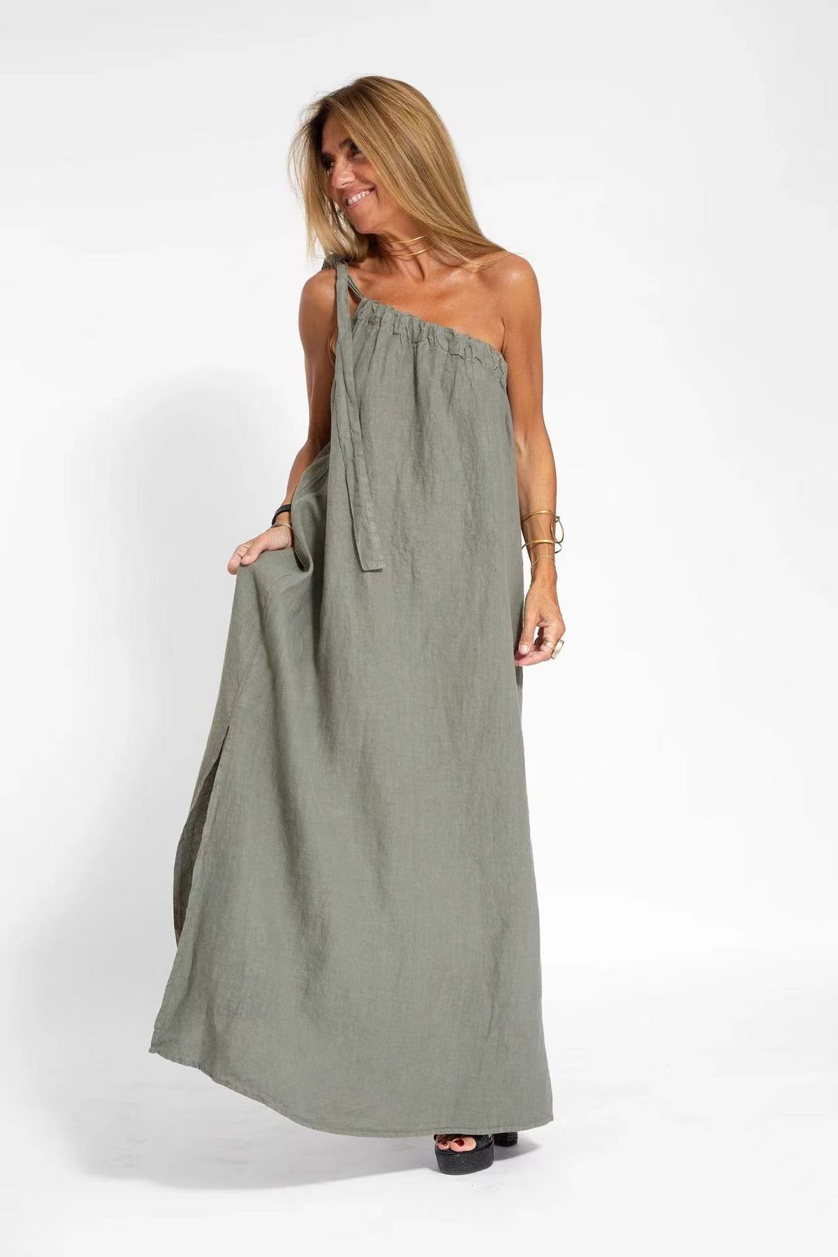 Women's Clothing Fashion Oblique Shoulder Asymmetric Slit Dress_ecoleips.com