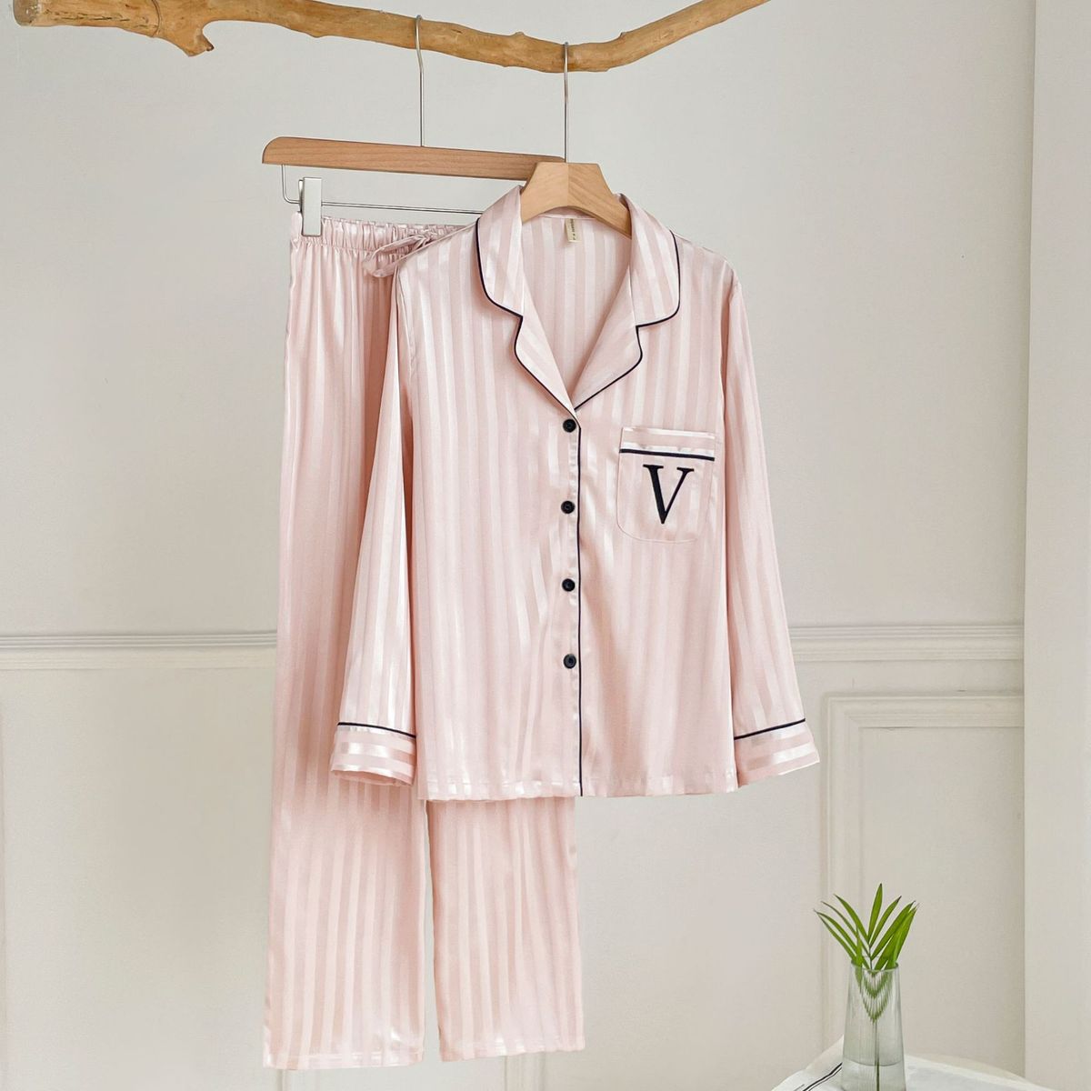Hydra-Silk Sleepwear Set – Women’s Striped Cooling Pajamas With Luxe Jacquard (Long Sleeve, M-XL)_ecoleips.com
