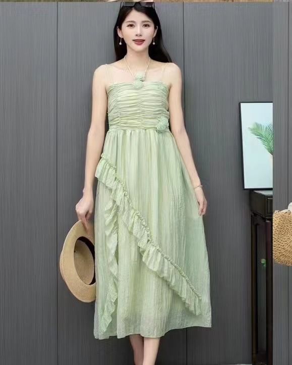 Summer 2025 New Elegant Waist-Cinching Vacation Long French Style High-End Super Fairy Princess Strap Dress For Women_ecoleips.com