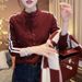 This Women's Long-Sleeved Garment Features A Fashionable Collar With Two Stripes In Contrasting Colors And A Single Row_ecoleips.com