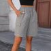 New Women's Casual Plaid Shorts Street Hip Hop Style Summer Loose Fit Wide Leg Bottoms_ecoleips.com