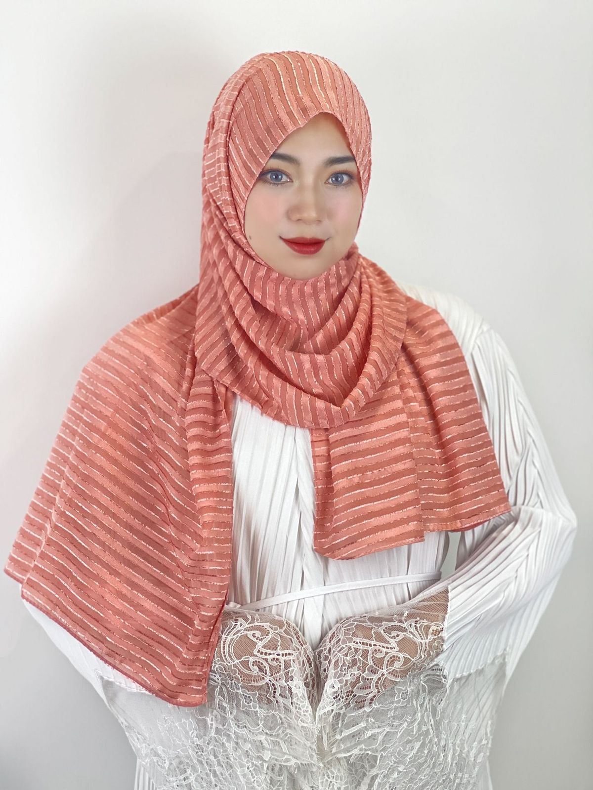 Muslim Accessories"Elegant Jacquard Chiffon Hijab Scarf – Striped & Solid Color Headwrap For Women, Lightweight & Breathable"_ecoleips.com