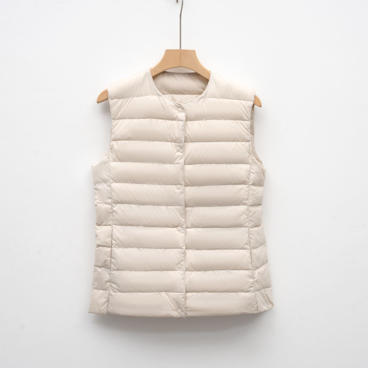 Pinghu Women's Jacket Vest Short Sleeveless Lightweight Wear Autumn Winter Round Neck Down Inner Liner_ecoleips.com