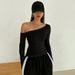 Voya Women's Trendy And Sexy Off Shoulder T-shirt With Spring And Summer Slanted Collar, Carefully Designed Long Sleeved Top_ecoleips.com