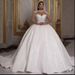Women's Clothing Bridal Gown With Train Luxurious Light Weight Women's Wedding Dress French Fairy Like Ball Gown_ecoleips.com
