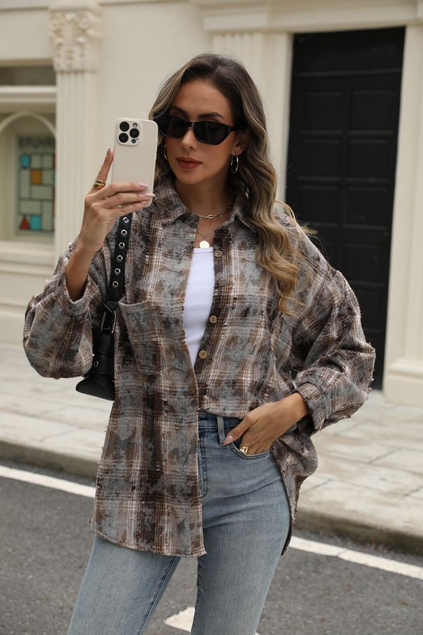 Streetwear Plaid Shirt For Women – Distressed Long Sleeve Shacket With Chest Pocket (Khaki/Green/Red/Blue)_ecoleips.com