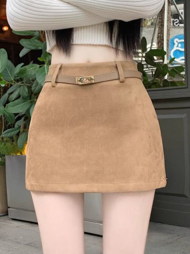 Khaki Suede High-Waisted Midi Skirt for Petite Women Hip Covering Retro Style A-Line Mini Skirt for Autumn And Winter_ecoleips.com
