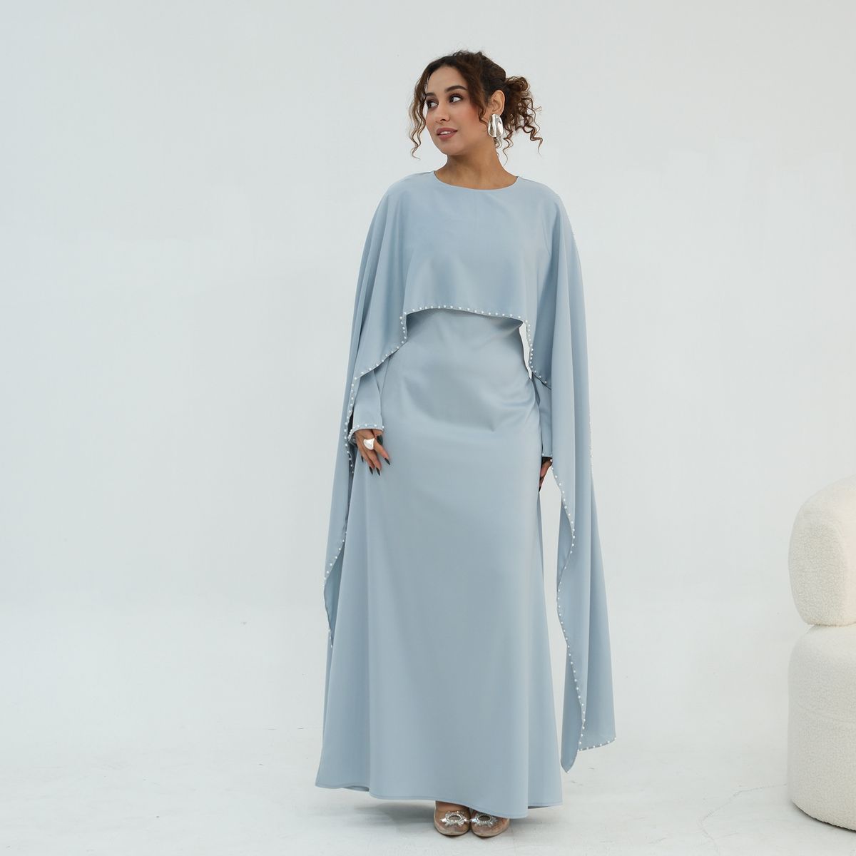 Modest Abaya Dress Elegant Beaded Waist-Defined Maxi Dress For Women – V-Neck Flowy Long Sleeve Dress For Office & Casual Wear_ecoleips.com