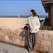 girl Girl 2025 Winter New 90% White Duck Ribbed Down Jacket Women Fashion Simple Hooded Short Thick Coat For Petite Figures_ecoleips.com