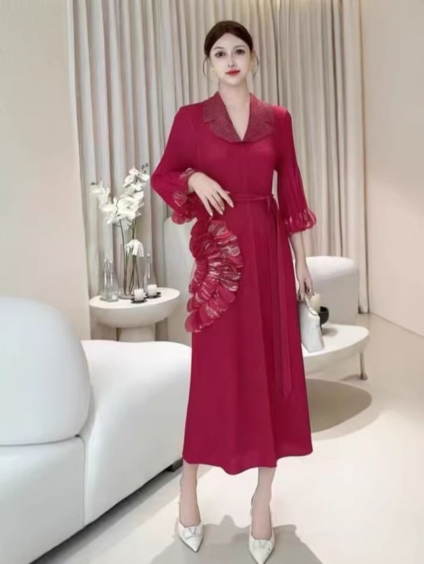 Elegant Plus Size Women's Long Dress Solid Color Style Fish Scale Pleat Loose Fit Fashionable_ecoleips.com