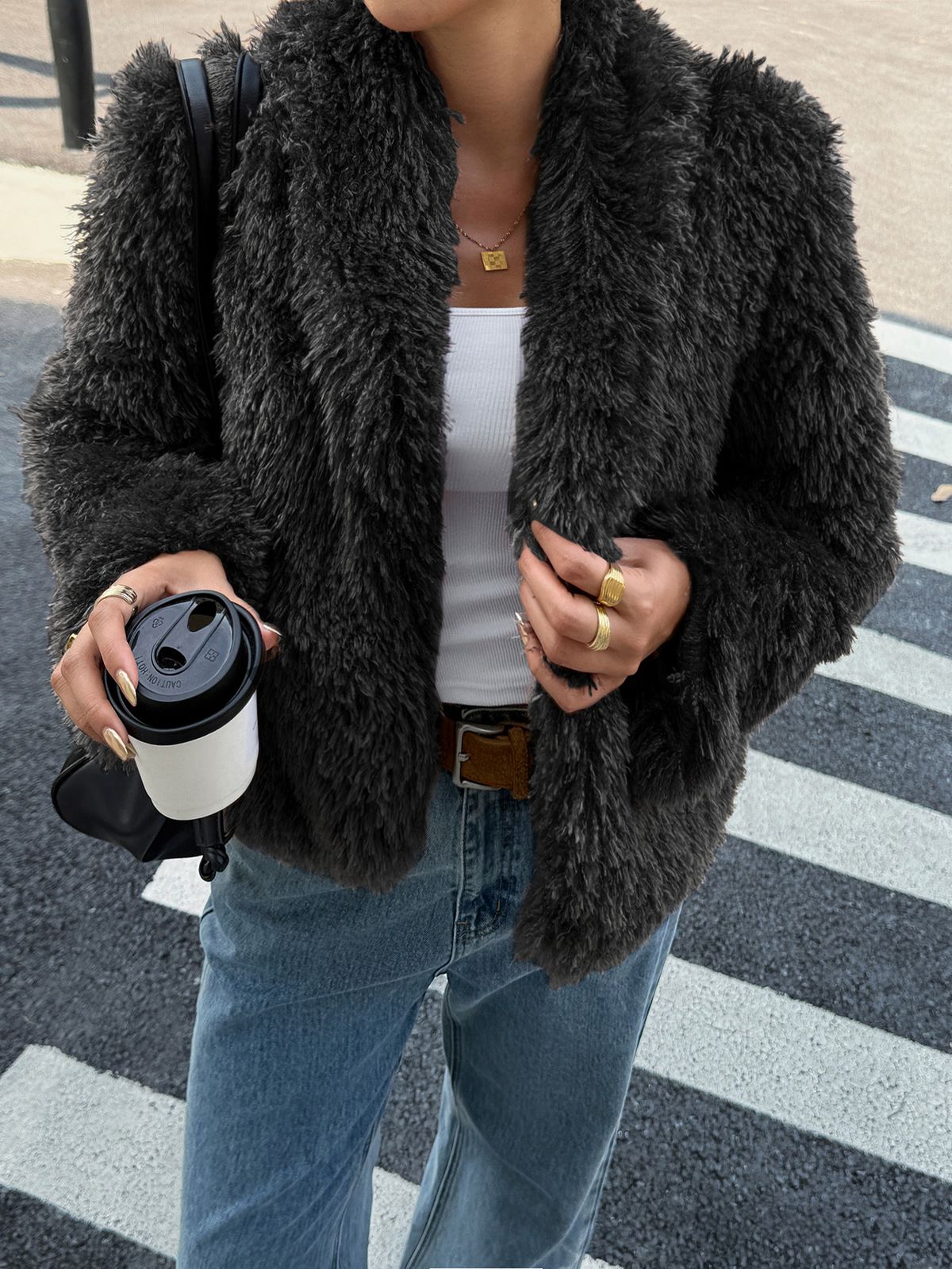 Faux Fur Coat For Women – Long Sleeve Winter Coat, Luxe Casual Outerwear (Black/Brown/Pink/Apricot, S-XL)_ecoleips.com