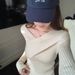 girl Zhen Daini Gray Purple Cross V-neck Knitted Base Shirt For Women, Autumn Collarbone Slimming Sweater, Off-shoulder Top_ecoleips.com
