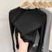 The Curved Hem Design Gives A Slim Fit. It's A Pure Cotton Long-Sleeved Top Paired With A Base Layer. It's A Trendy And_ecoleips.com